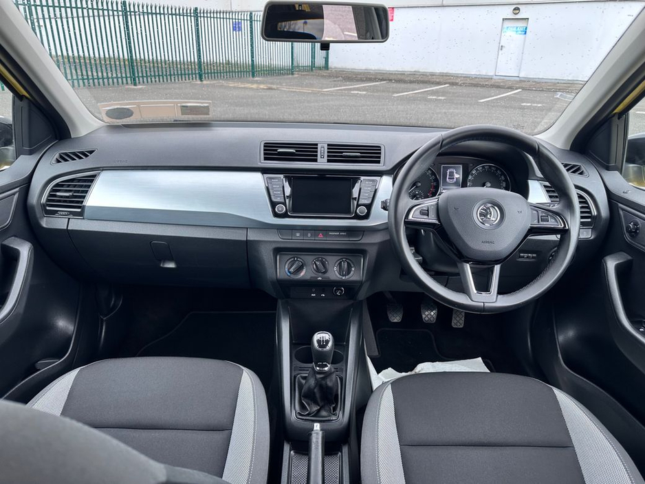 2016 Skoda Fabia - image 14