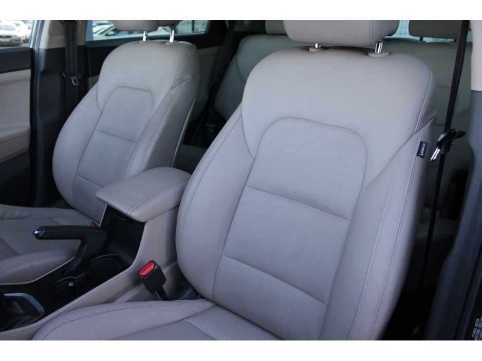 2018 Hyundai Tucson - image 21