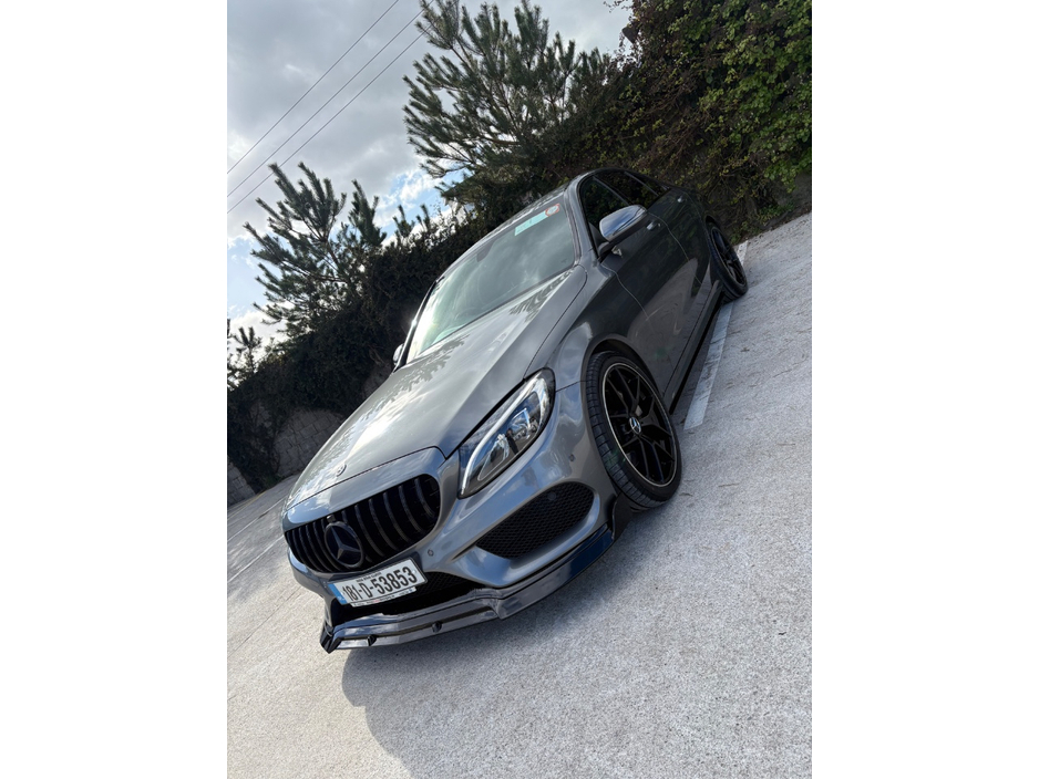 2018 Mercedes-Benz C Class - image 3