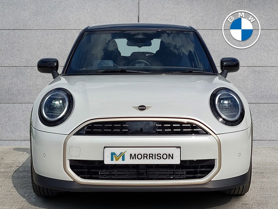 2025 MINI Hatch COOPER Cooper C 5DR €39,995