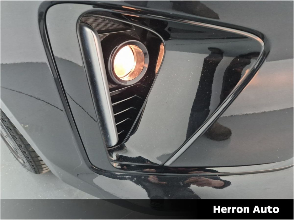 2021 Kia Ceed - image 19