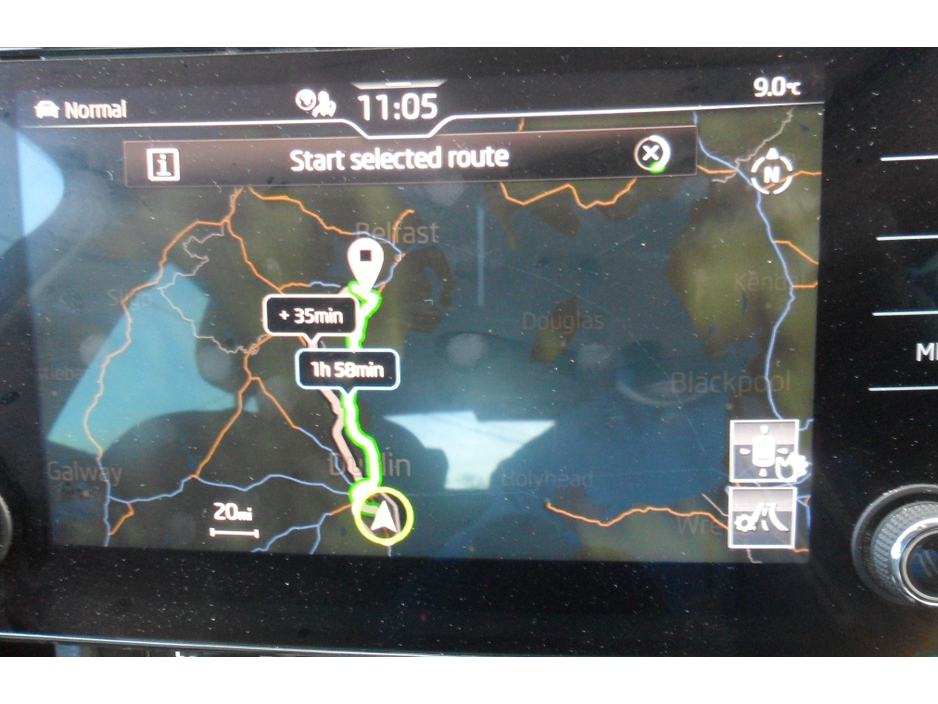 2022 Skoda Superb - image 22