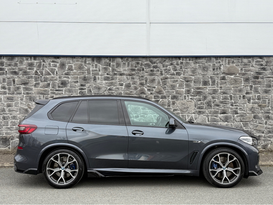 2022 BMW X5 G05 XDRIVE 45E M SPORT M PERFORMANCE €57,950