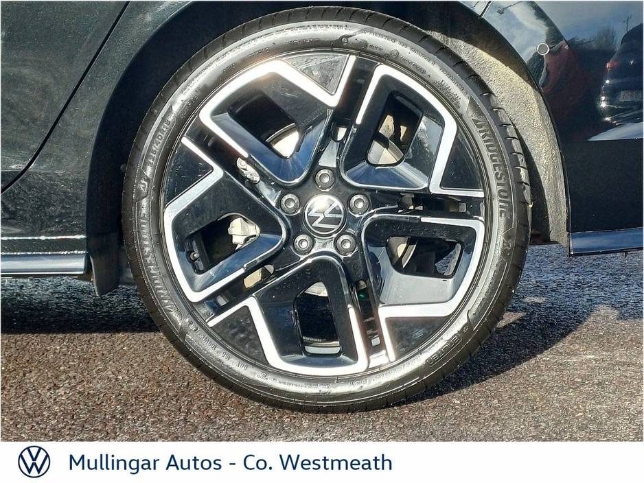 2026 Volkswagen Golf - image 29