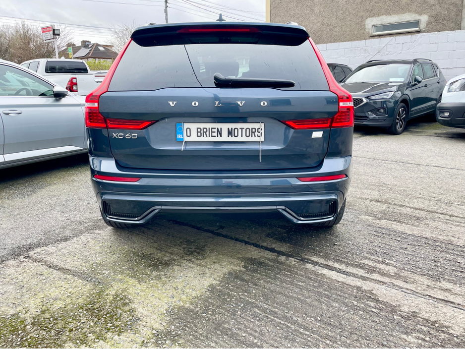 2023 Volvo XC60 - image 22
