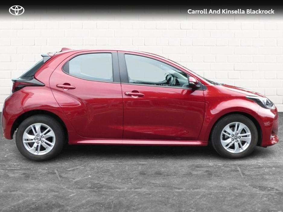 2020 Toyota Yaris 1.0 Luna Manual €18,450