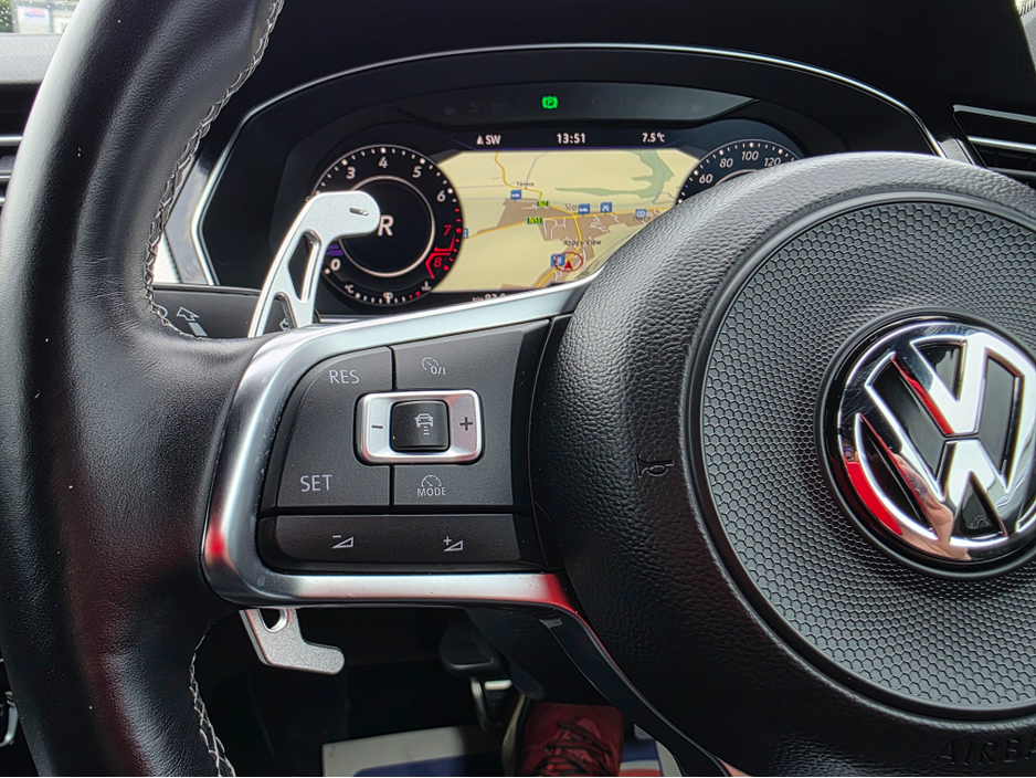 2017 Volkswagen Arteon - image 29