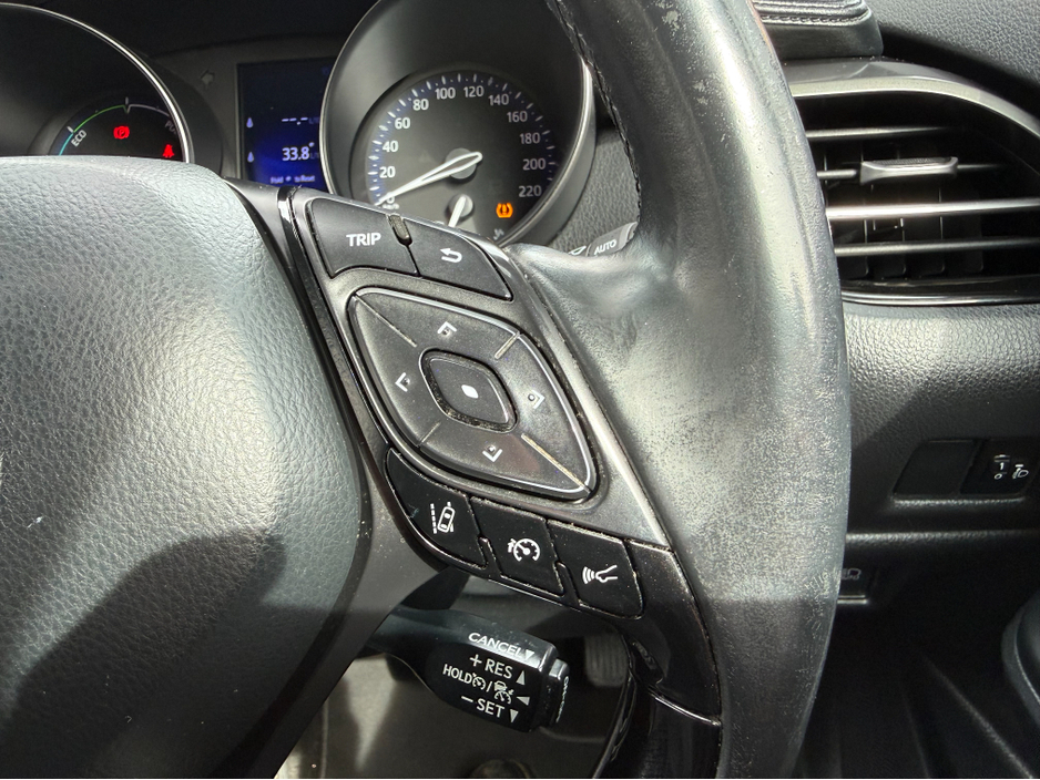 2018 Toyota C-HR - image 20