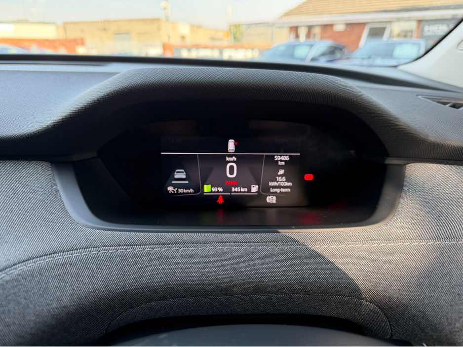 2023 Skoda Enyaq - image 16