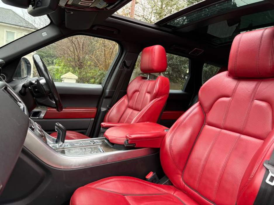 2016 Land Rover Range Rover Sport HSE DYNAMIC - MASSIVE SPEC €31,950