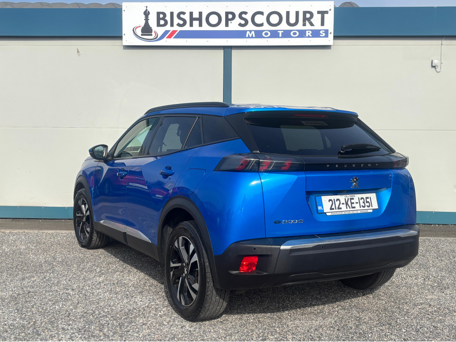 2021 Peugeot 2008 - image 11