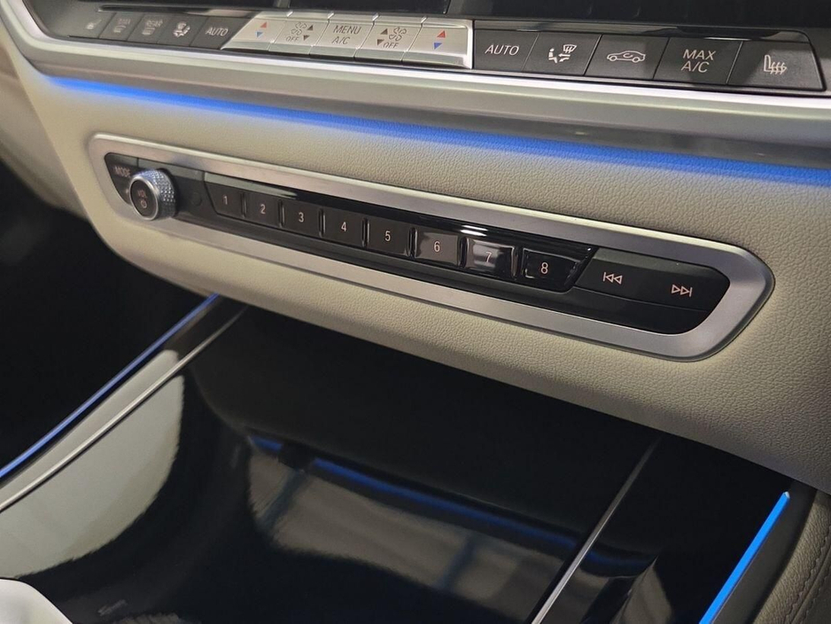 2022 BMW X5 xDrive45e M Sport €65,950