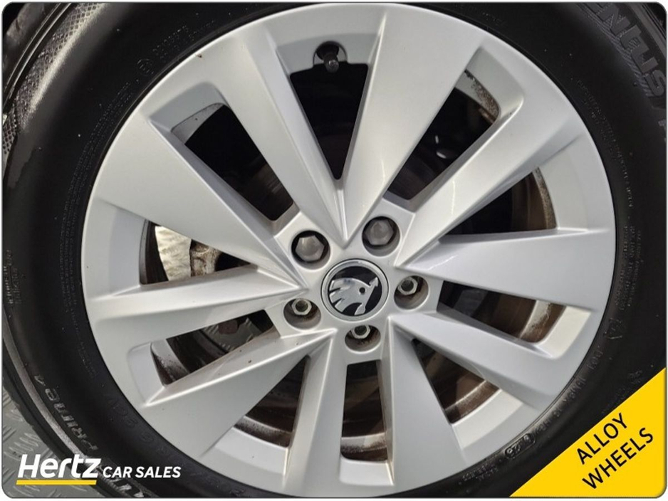 2024 Skoda Kamiq - image 11