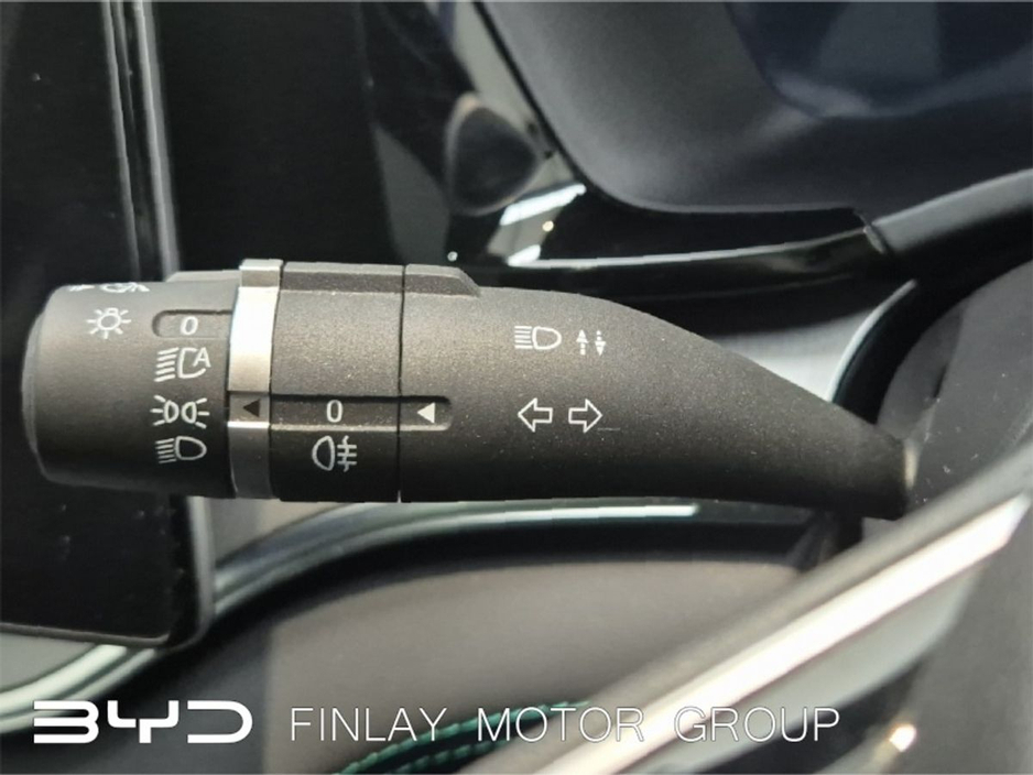 2025 BYD Seal U Boost PLUG-IN HYBRID 80km RANGE €40,950