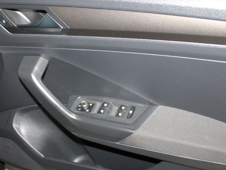 2019 Volkswagen T-Roc Design 1.6tdi M6f115hp 5DR €20,500