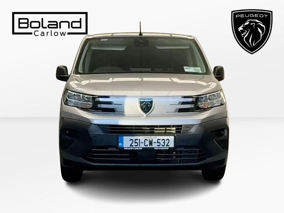 2025 Peugeot Partner - image 7