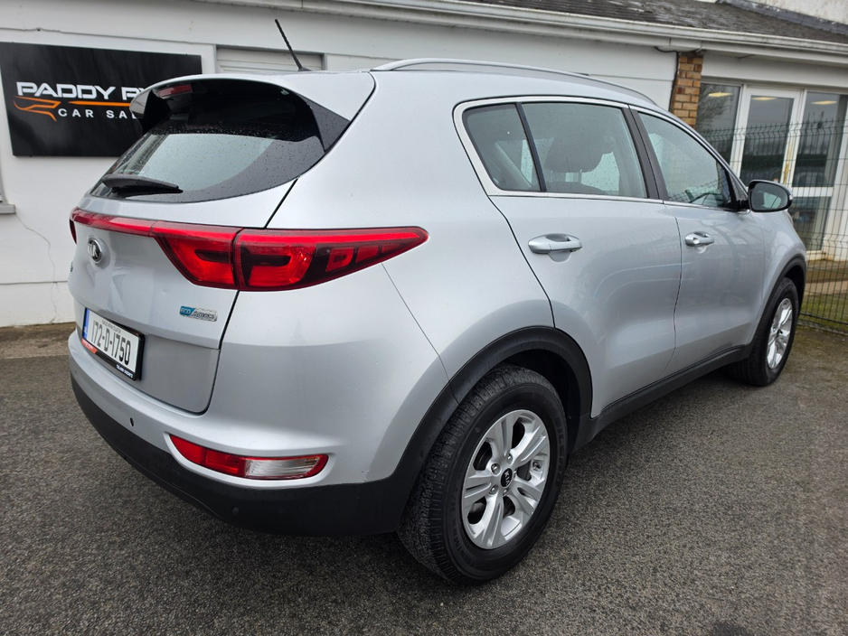 2017 Kia Sportage - image 7