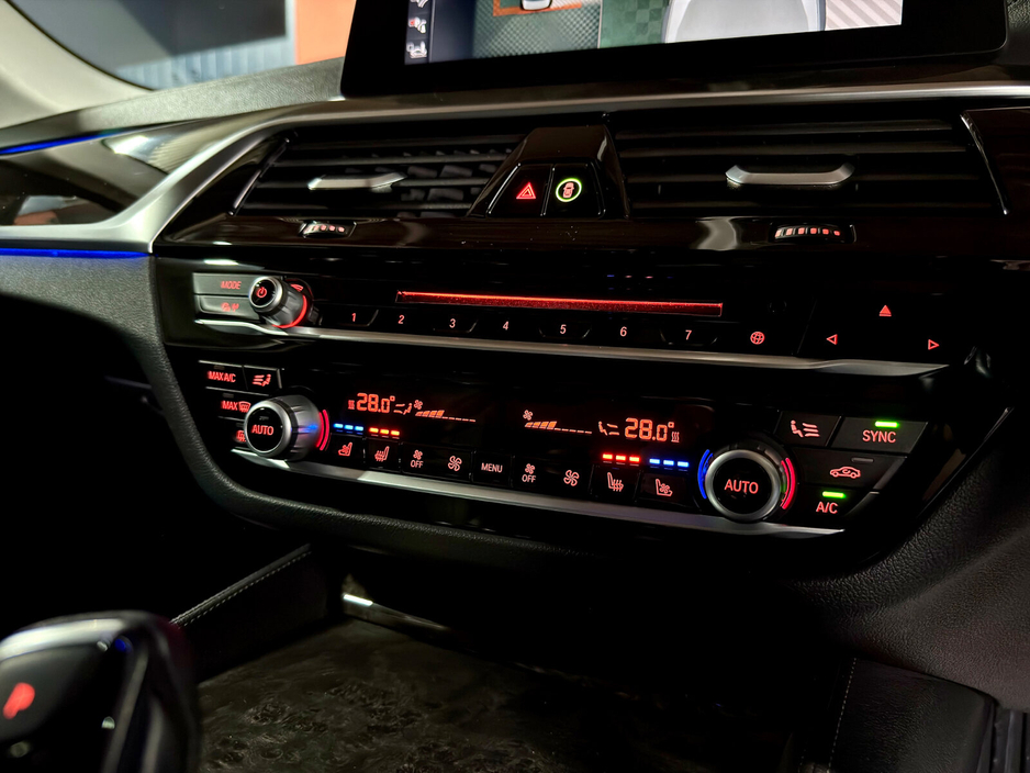 2017 BMW 5 Series 520d Luxury Auto €23,850