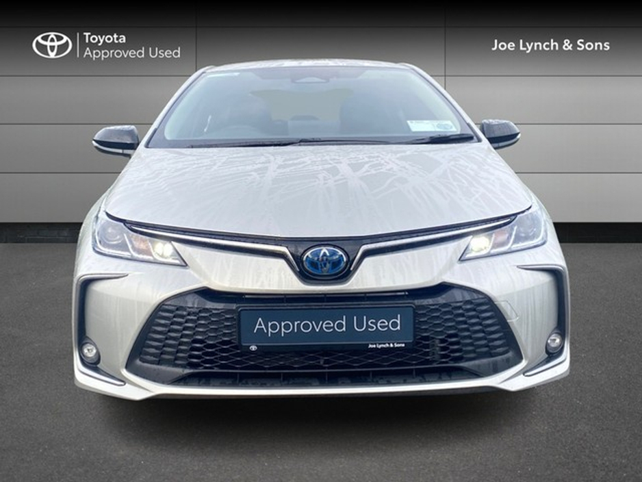 2025 Toyota Corolla - image 5