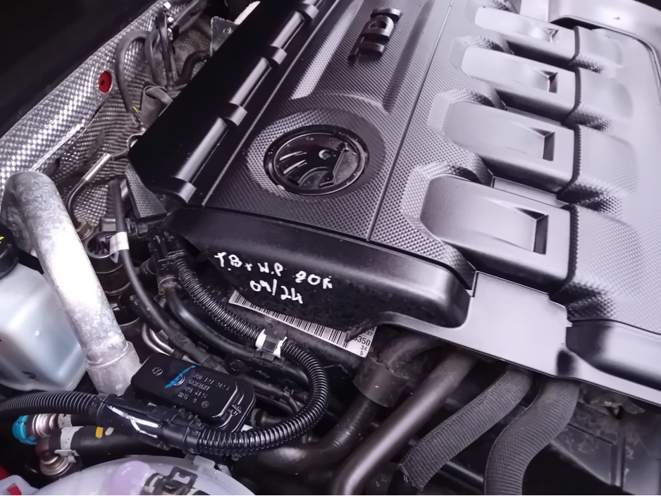 2019 Skoda Karoq - image 36