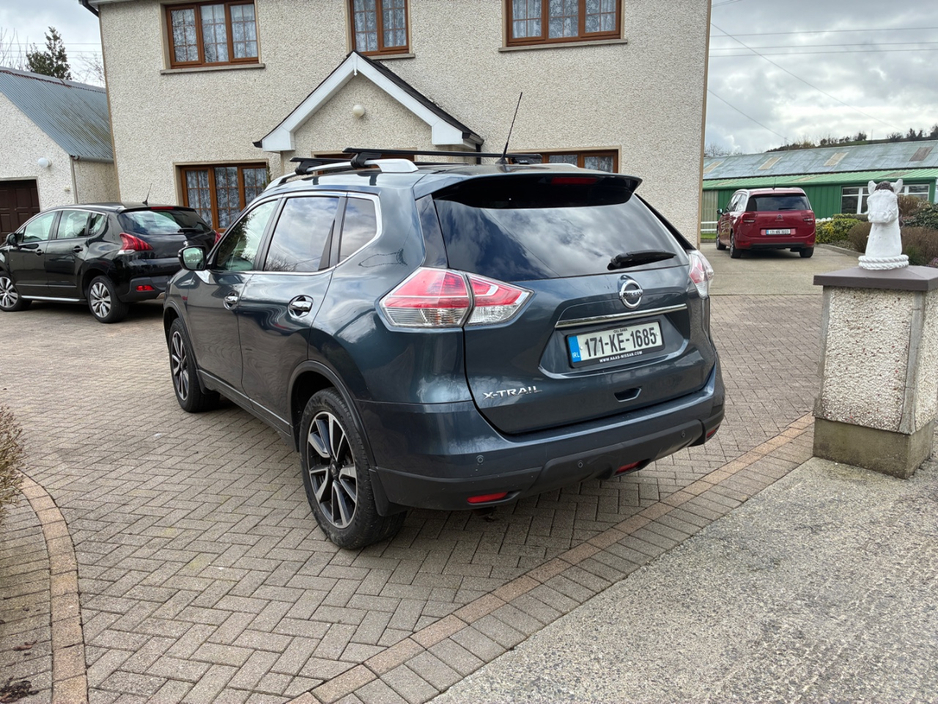 2017 Nissan X-Trail - image 6