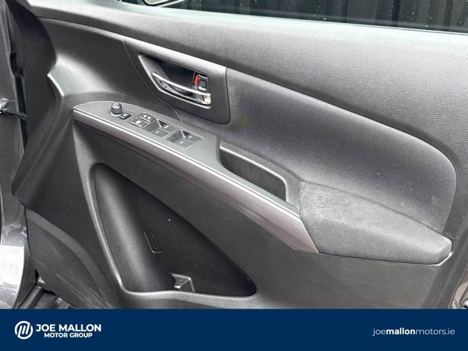 2025 Suzuki SX4 S-Cross - image 15