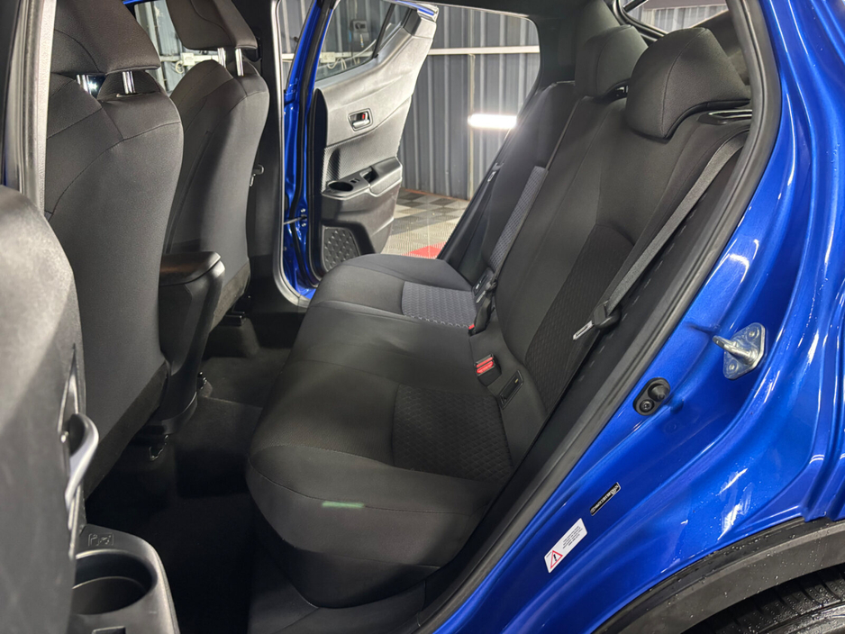 2021 Toyota C-HR 1.8 HYBRID LUNA €22,950