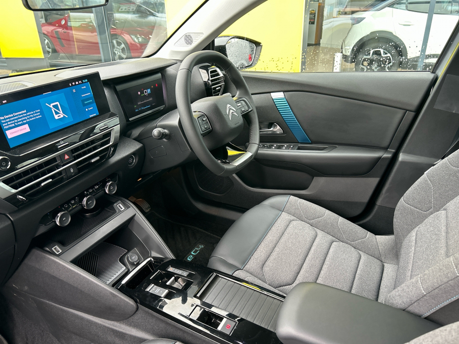 2025 Citroen E-C4 E -C4 X EFEEL PACK 50KWH 4DR €24,950