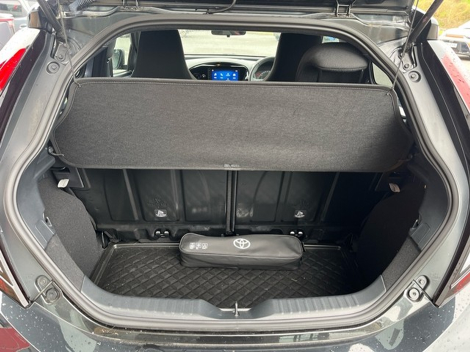 2025 Toyota Aygo X - image 10