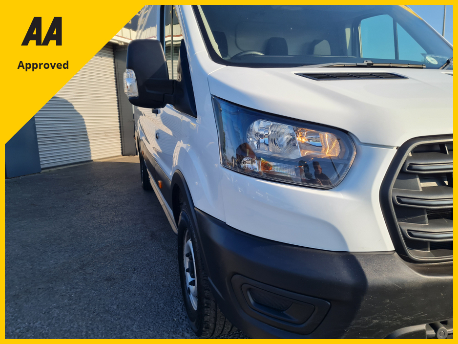 2020 Ford Transit - image 18