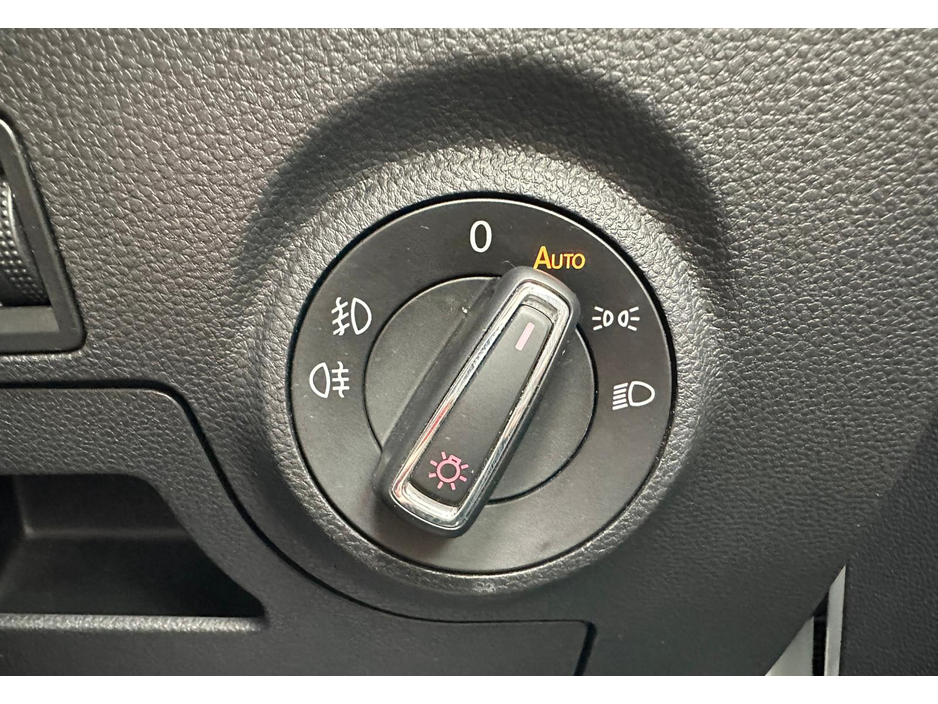 2018 SEAT Arona - image 27