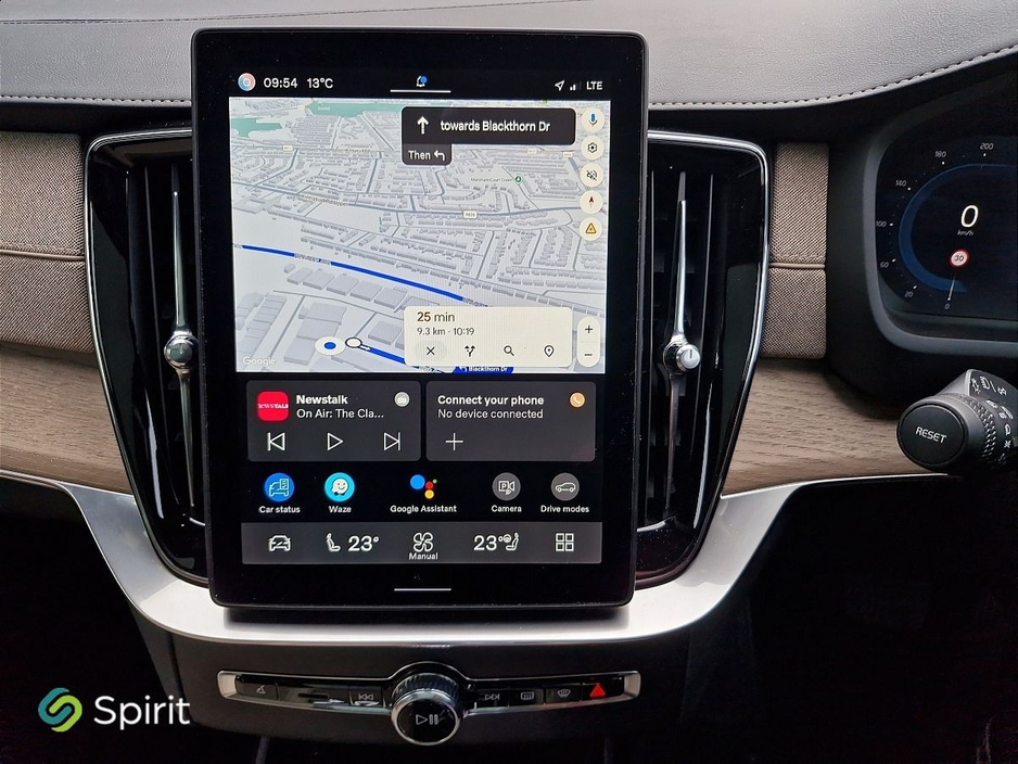 2025 Volvo XC90 - image 15