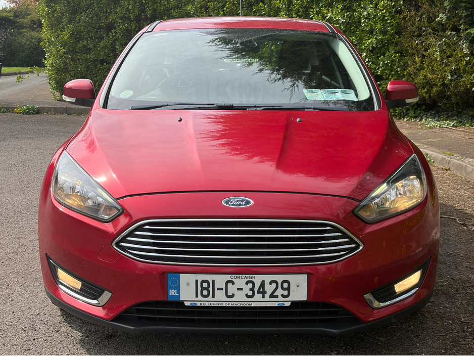 2018 Ford Focus - image 2
