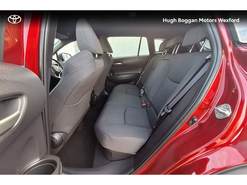 2023 Toyota Corolla Cross - image 7