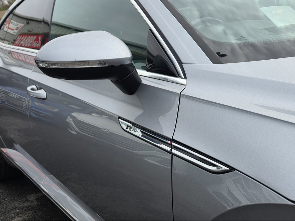 2017 Volkswagen Arteon - image 7