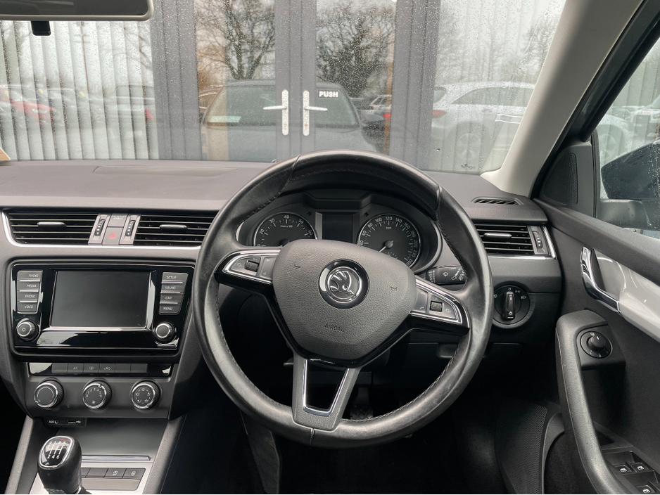 2017 Skoda Octavia AMBITION 1.0 TSI 115HP 4DR €13,250