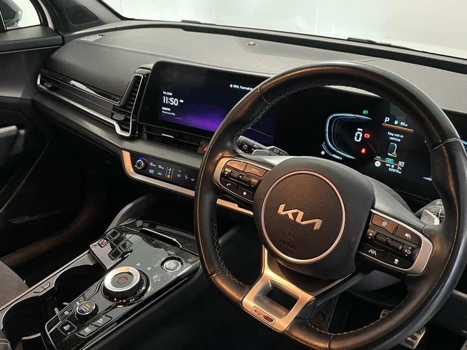 2022 Kia Sportage - image 16