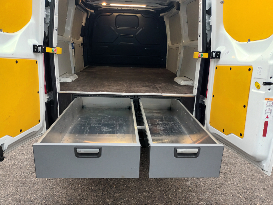 2021 Ford Transit Custom - image 10