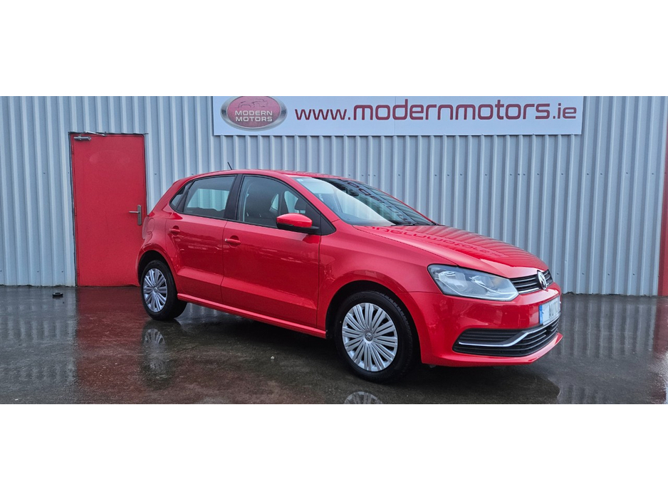 2017 Volkswagen Polo - image 18