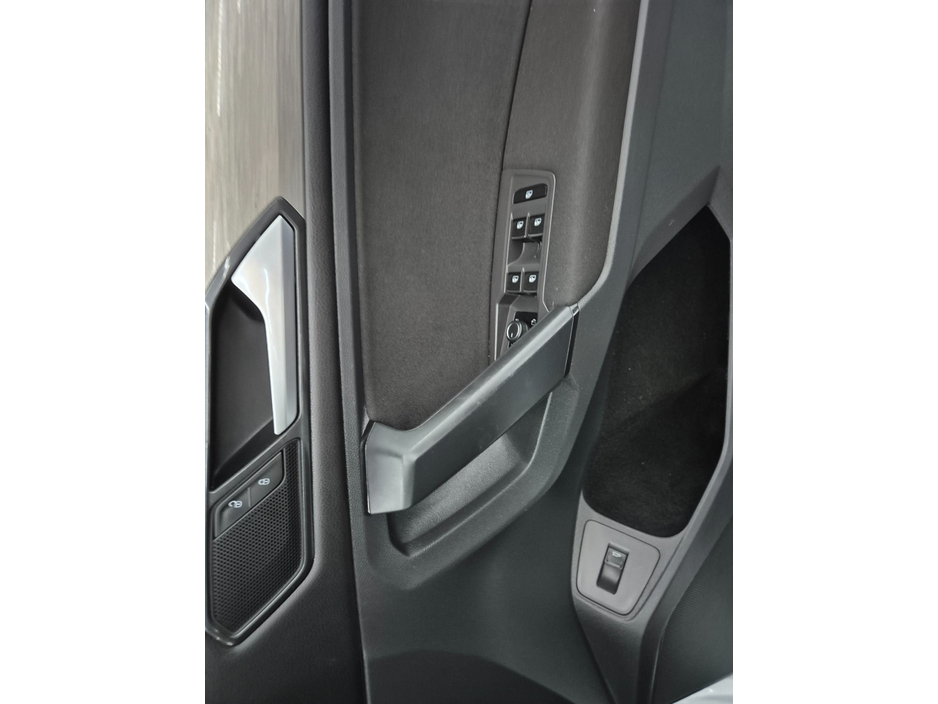 2018 Volkswagen Tiguan CL 2.0 TDI MANUAL 6SPEED FWD 150HP 5DR €19,950