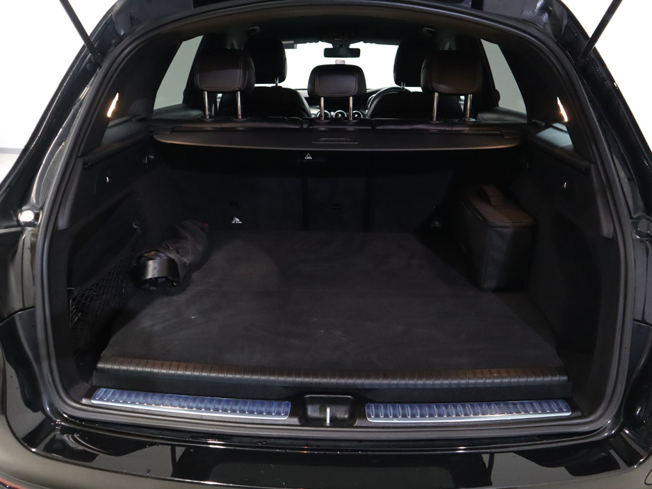 2021 Mercedes-Benz GLC Class *3* 300 AMG LINE DE 4MATIC €34,900