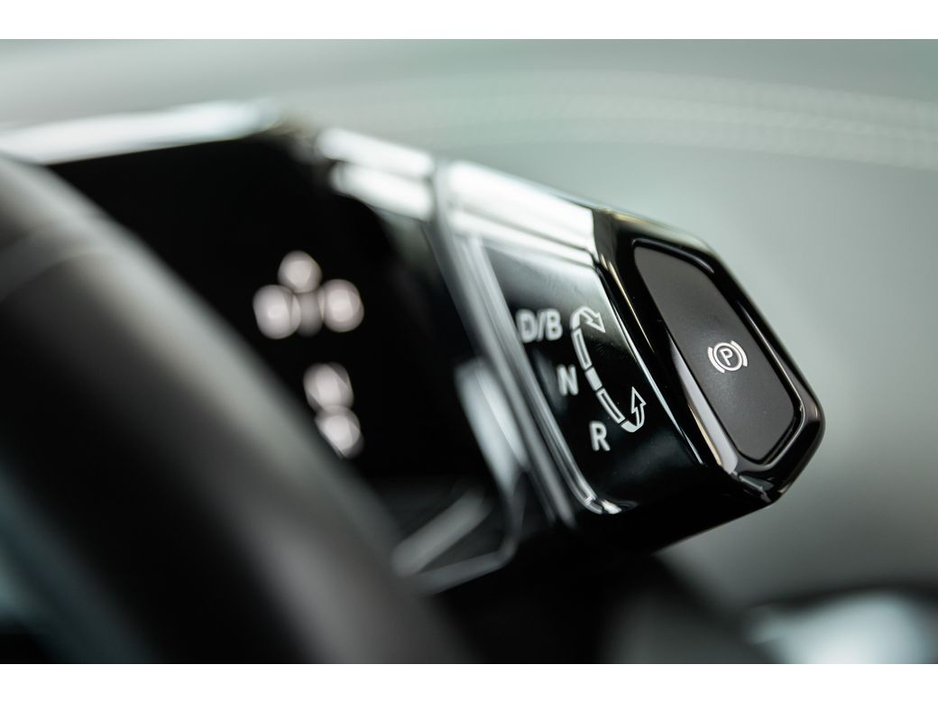 2023 Volkswagen ID.4 - image 35