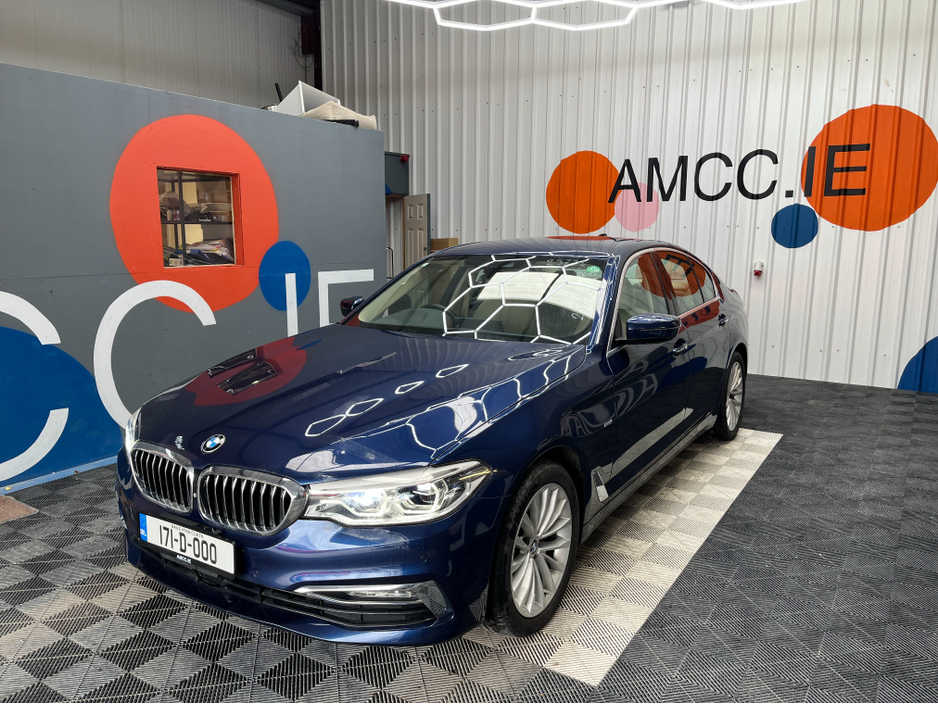 2017 BMW 5 Series - image 6