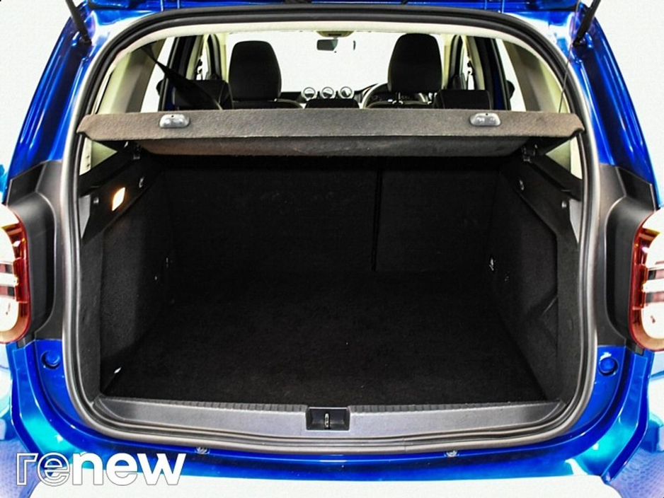 2022 Dacia Duster Prestige Blue dCi 115 4x2 €21,900