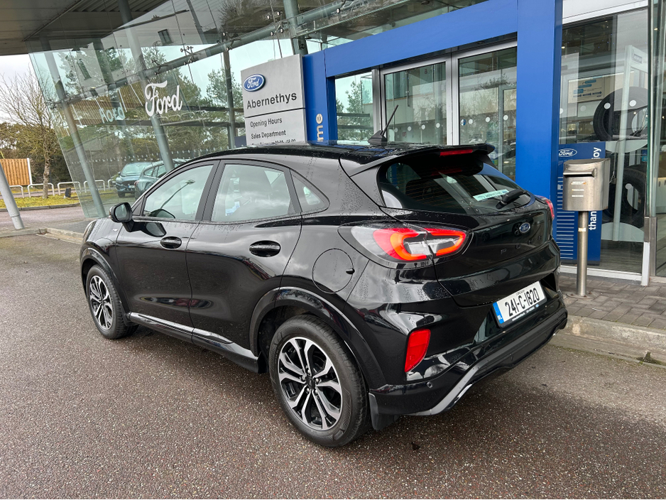 2024 Ford Puma - image 9