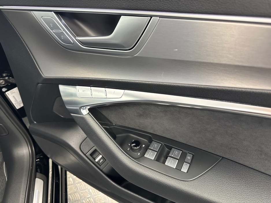 2025 Audi A6 - image 11
