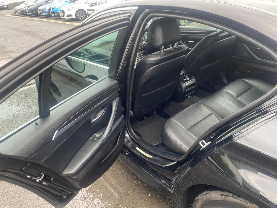 2014 BMW 5 Series - image 4
