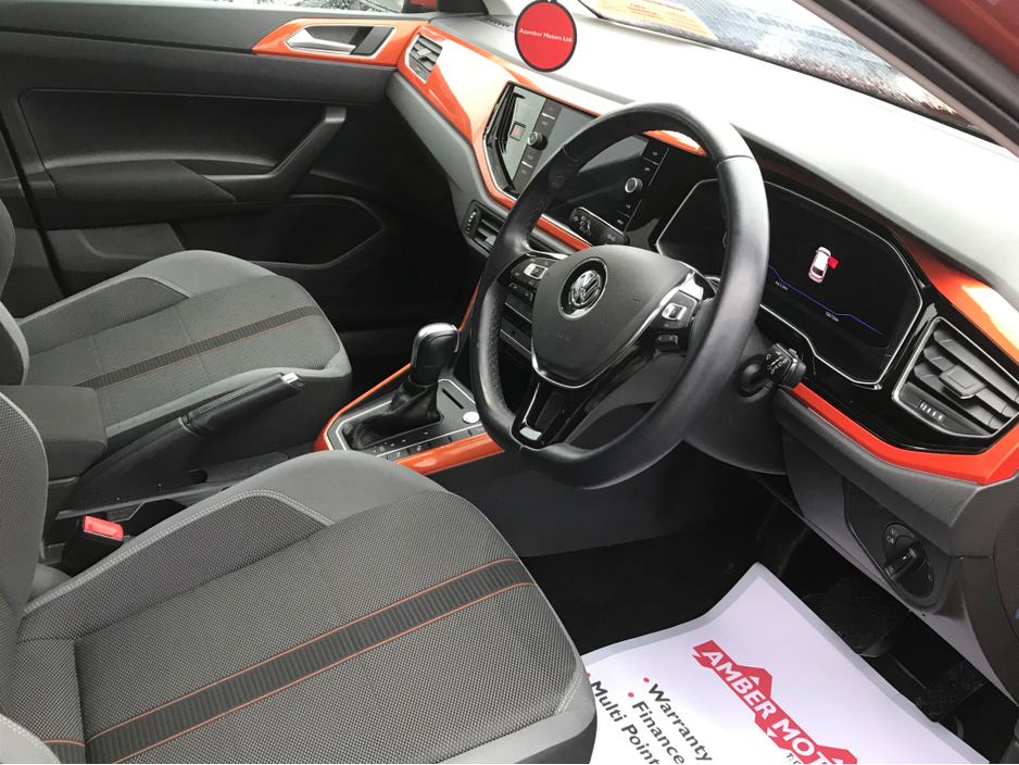 2020 Volkswagen Polo - image 3