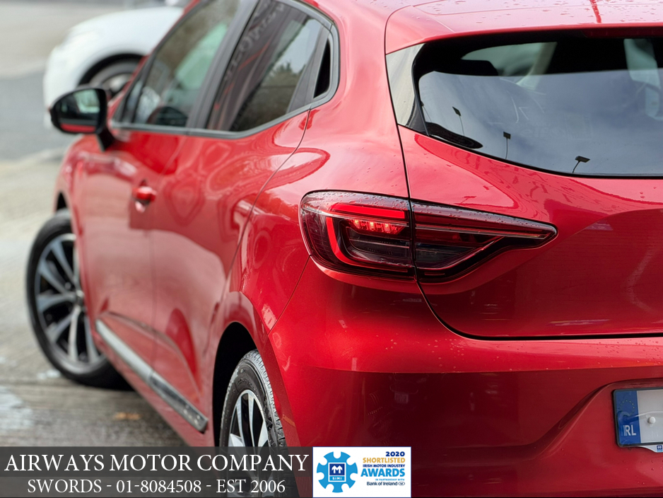 2021 Renault Clio ICONIC 1.0T MANUAL - LOW KMS €14,995
