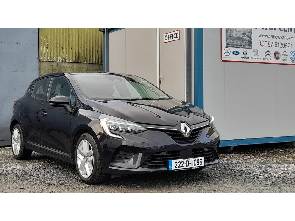 2022 Renault Clio Dynamique TCe 90 €14,450